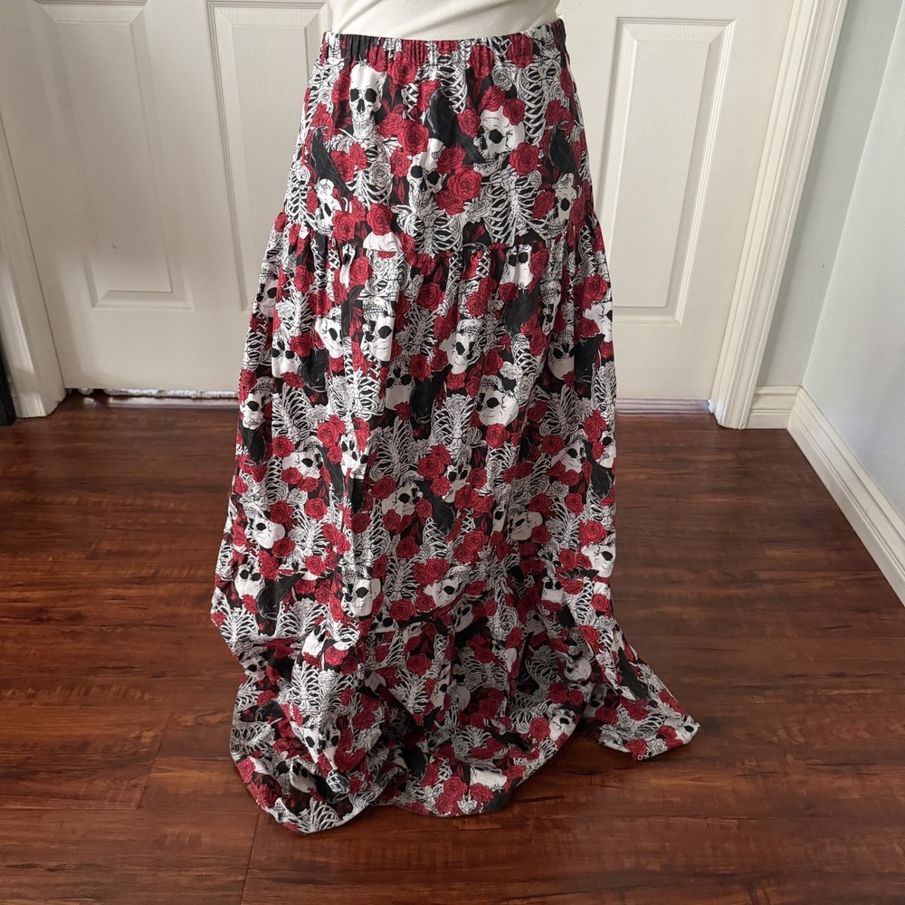 Halloween Apx  L-XL Skull Skeleton Raven Rose Tiered Maxi Skirt Gothic Red Black